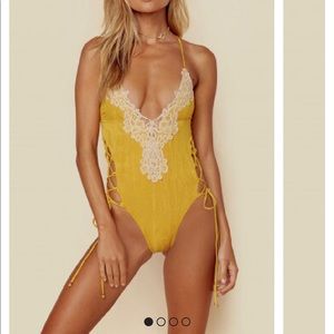 Blue Life Soleil one piece